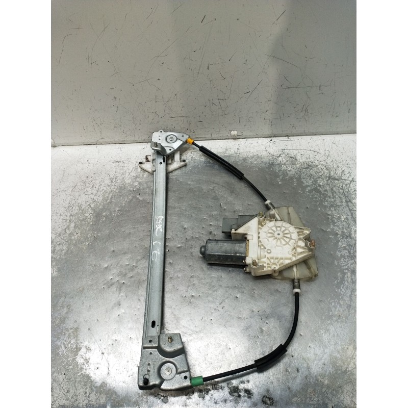 Recambio de elevalunas delantero izquierdo para peugeot 406 (8b) 2.0 hdi 110 referencia OEM IAM A04452100 5P 99