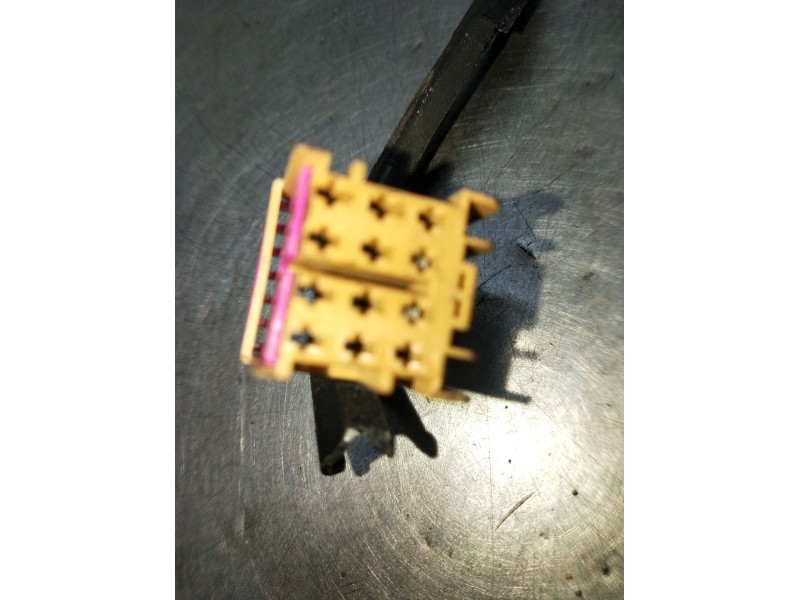 Recambio de retrovisor izquierdo para volkswagen polo iv (9n_, 9a_) 1.4 tdi referencia OEM IAM  ELÉCTRICO 05