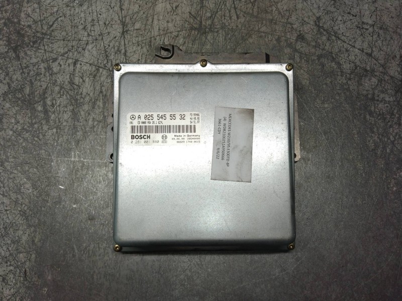 Recambio de centralita motor uce para mercedes clase e (w210) berlina diesel 300 turbodiesel (210.025) referencia OEM IAM 028100