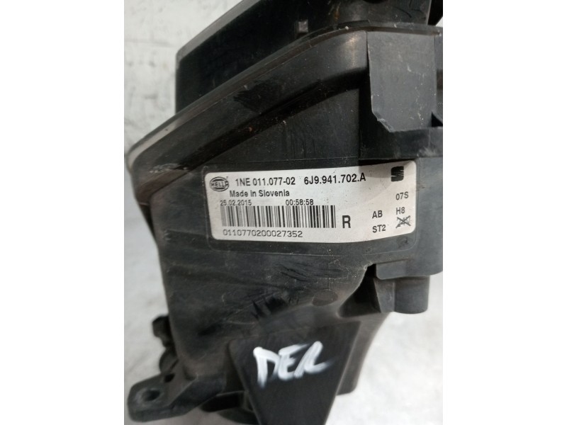 Recambio de faro antiniebla derecho para seat toledo iv (kg3) 1.6 tdi referencia OEM IAM 1NE01107702 6J9941702A 0110770200027352