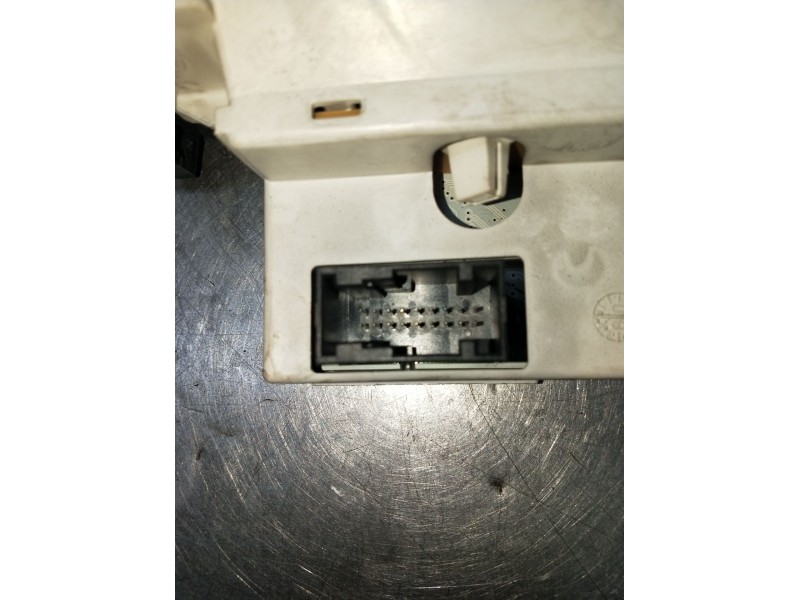 Recambio de pantalla multifuncion para peugeot 406 (8b) 2.0 hdi 110 referencia OEM IAM 9640975877  99