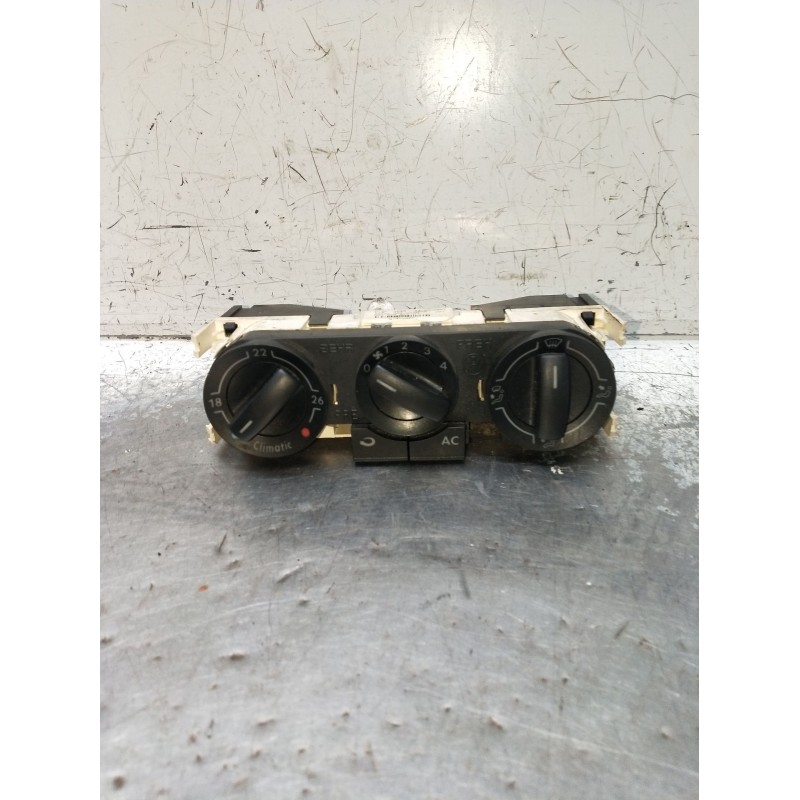 Recambio de mando calefaccion / aire acondicionado para volkswagen polo iv (9n_, 9a_) 1.4 tdi referencia OEM IAM 6Q0820045H G748