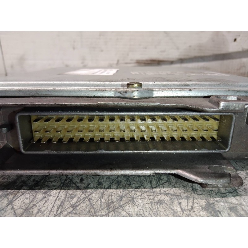 Recambio de centralita motor uce para mercedes clase e (w210) berlina diesel 300 turbodiesel (210.025) referencia OEM IAM 028100