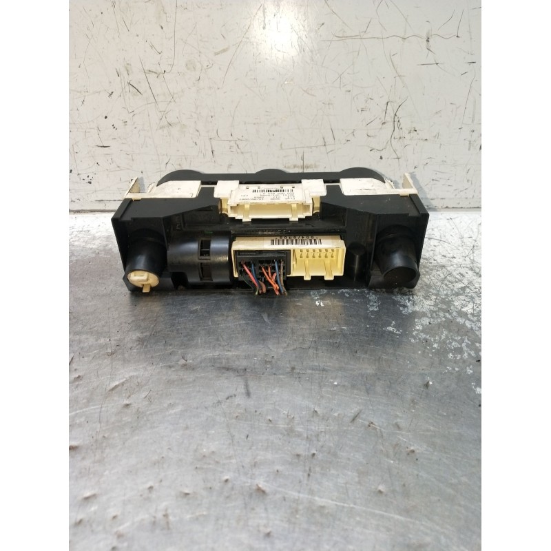 Recambio de mando calefaccion / aire acondicionado para volkswagen polo iv (9n_, 9a_) 1.4 tdi referencia OEM IAM 6Q0820045H G748