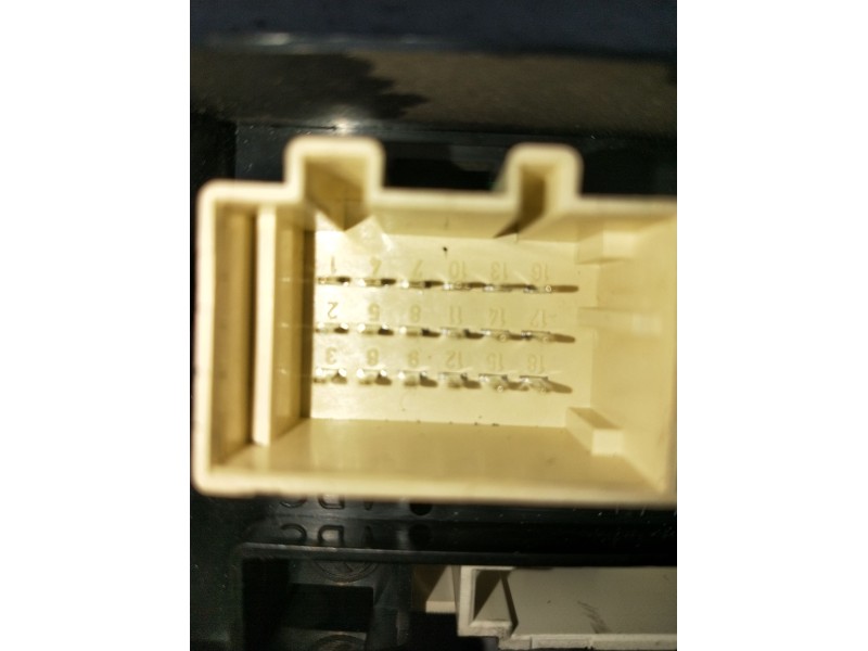 Recambio de mando calefaccion / aire acondicionado para volkswagen polo iv (9n_, 9a_) 1.4 tdi referencia OEM IAM 6Q0820045H G748