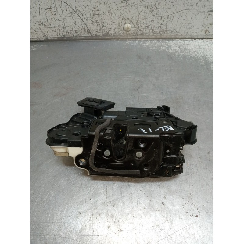 Recambio de motor cierre centralizado delantero izquierdo para seat toledo iv (kg3) 1.6 tdi referencia OEM IAM 5E1837015A 5P 12