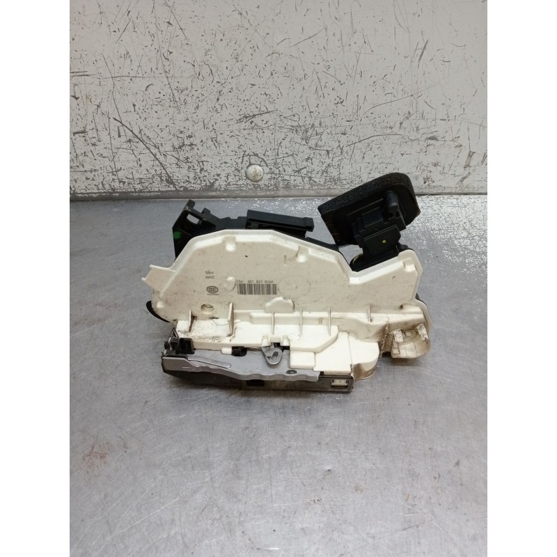 Recambio de motor cierre centralizado delantero izquierdo para seat toledo iv (kg3) 1.6 tdi referencia OEM IAM 5E1837015A 5P 12