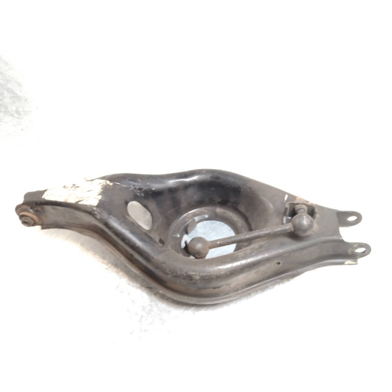 Recambio de brazo suspension superior trasero derecho para mg rover serie 800 (rs) 820 si berlina referencia OEM IAM   