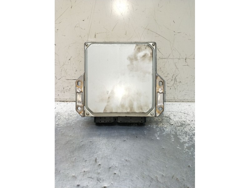 Recambio de centralita motor uce para nissan cabstar (f24m, f24w) 35.13 dci, 45.13 dci 2.5 (f24m) referencia OEM IAM 23710MA22D 