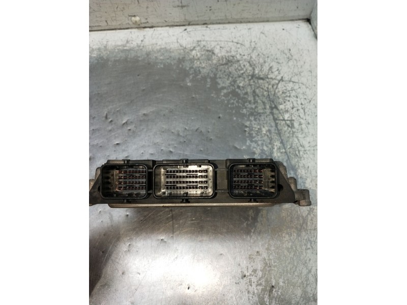 Recambio de centralita motor uce para peugeot 308 i (4a_, 4c_) 1.6 hdi referencia OEM IAM 0281013332 9664257580 1039S18944 07