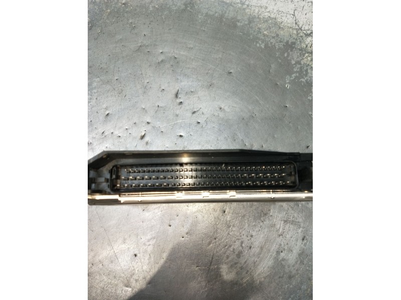 Recambio de centralita motor uce para bmw 3 (e36) 318 i referencia OEM IAM 0261200520 1739041001 26RT3918 90