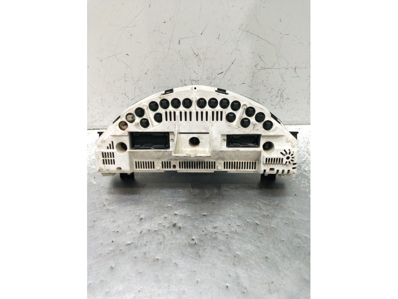 Recambio de cuadro instrumentos para mercedes-benz clase a (w168) a 170 cdi (168.008) referencia OEM IAM A1685404311 9808060549 