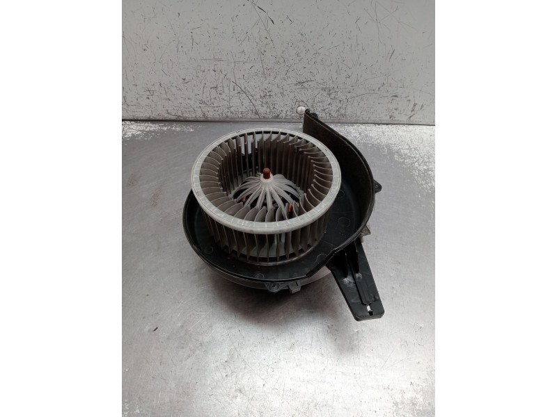 Recambio de motor calefaccion para seat toledo iv (kg3) 1.6 tdi referencia OEM IAM 6R1819015 Y1551 12