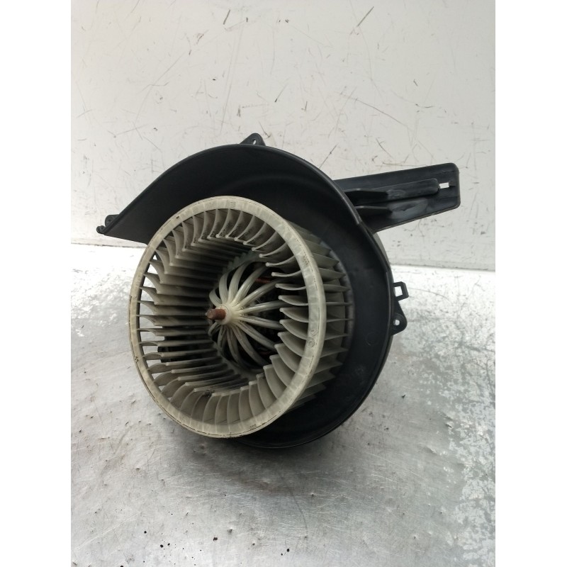 Recambio de motor calefaccion para volkswagen polo iv (9n_, 9a_) 1.4 tdi referencia OEM IAM 6Q1819015C A1915 05