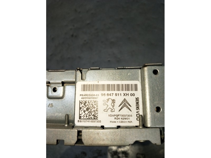 Recambio de sistema audio / radio cd para peugeot 308 i (4a_, 4c_) 1.6 hdi referencia OEM IAM 96647511XH00 A2C53250037 BS0107410