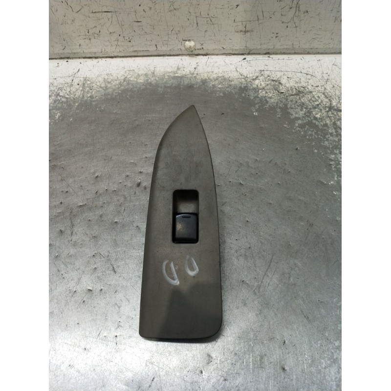 Recambio de mando elevalunas delantero derecho para nissan cabstar (f24m, f24w) 35.13 dci, 45.13 dci 2.5 (f24m) referencia OEM I