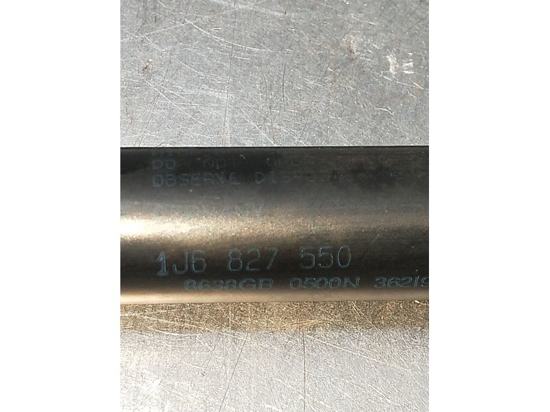 Recambio de amortiguadores maletero / porton para volkswagen golf iv (1j1) 1.9 tdi referencia OEM IAM 1J6827550  98