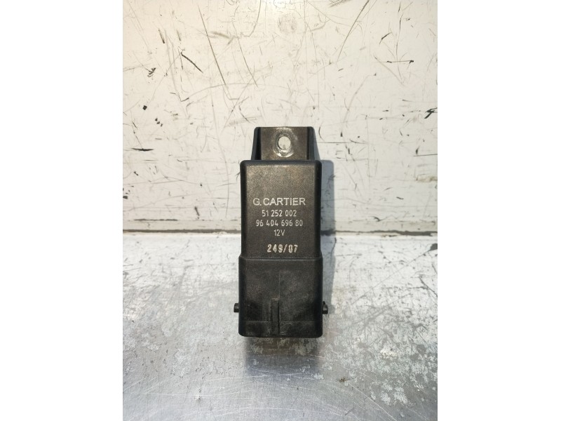 Recambio de caja precalentamiento para peugeot 308 i (4a_, 4c_) 1.6 hdi referencia OEM IAM 9640469680 51252002 07