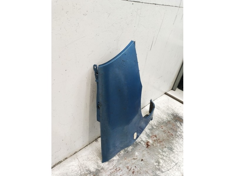 Recambio de aleta delantera derecha para renault clio ii (bb_, cb_) 1.2 (bb0a, bb0f, bb10, bb1k, bb28, bb2d, bb2h, cb0a,... refe