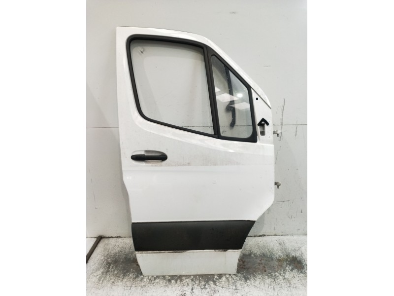 Recambio de puerta delantera derecha para mercedes-benz sprinter iii furgón fwd referencia OEM IAM   5P