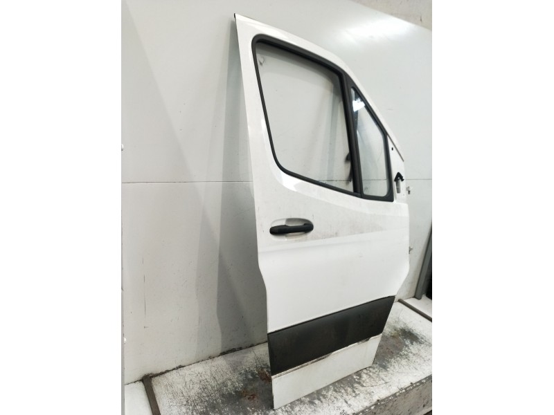 Recambio de puerta delantera derecha para mercedes-benz sprinter iii furgón fwd referencia OEM IAM   5P
