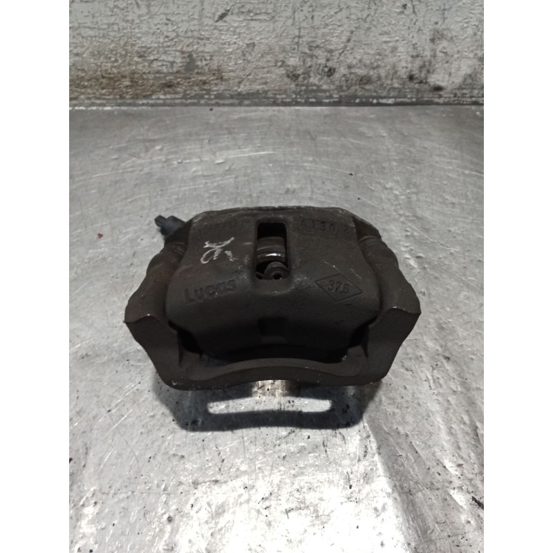 Recambio de pinza freno delantera derecha para renault clio ii (bb_, cb_) 1.9 dti (b/cb0u) referencia OEM IAM   98