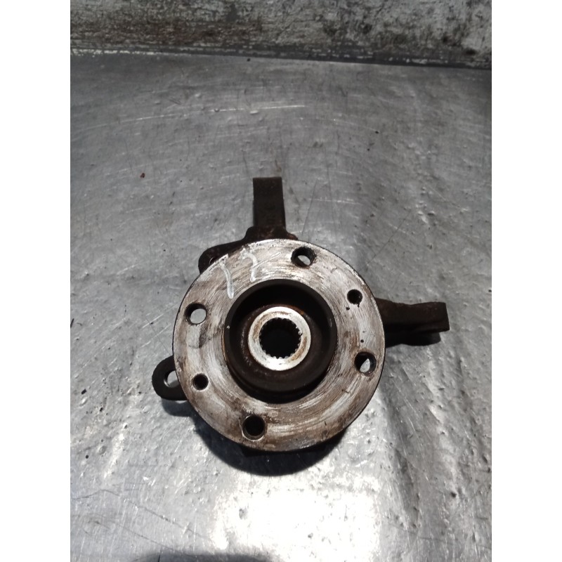 Recambio de mangueta delantera izquierda para renault clio ii (bb_, cb_) 1.9 dti (b/cb0u) referencia OEM IAM   98