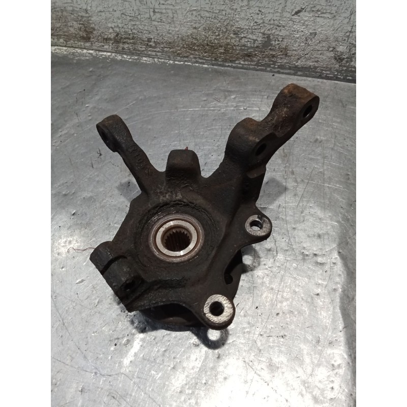 Recambio de mangueta delantera izquierda para renault clio ii (bb_, cb_) 1.9 dti (b/cb0u) referencia OEM IAM   98