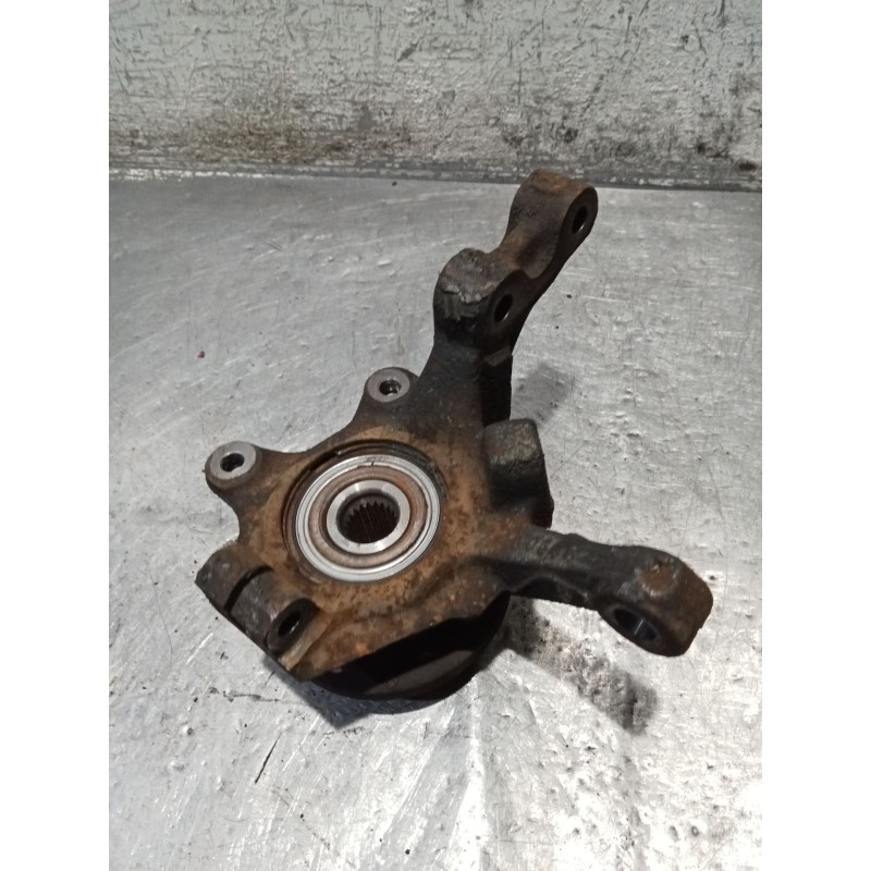 Recambio de mangueta delantera derecha para renault clio ii (bb_, cb_) 1.9 dti (b/cb0u) referencia OEM IAM   98