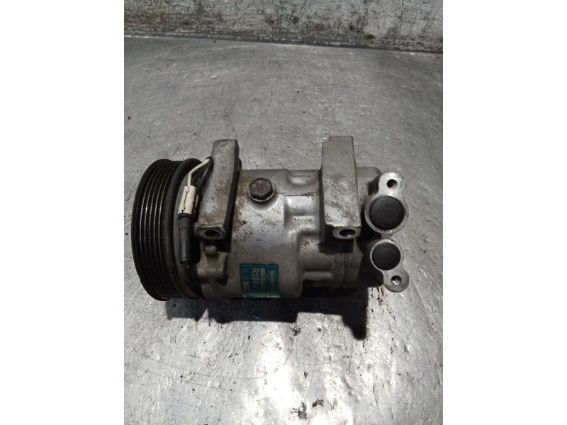 Recambio de compresor aire acondicionado para renault clio ii (bb_, cb_) 1.9 dti (b/cb0u) referencia OEM IAM 7700111235  98