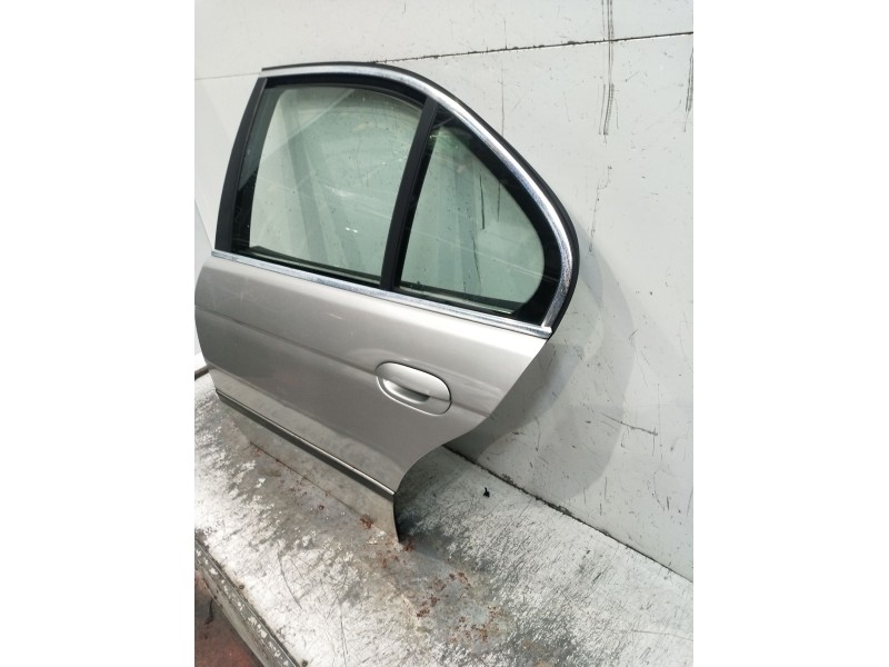 Recambio de puerta trasera izquierda para bmw 5 (e39) 530 d referencia OEM IAM  4P 02