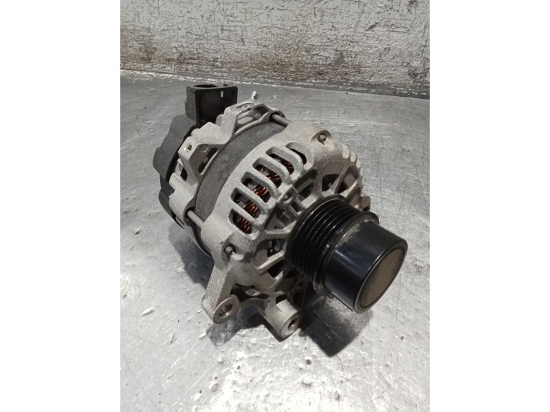 Recambio de alternador para kia ceed business referencia OEM IAM 3730007450 61011061 22 130A