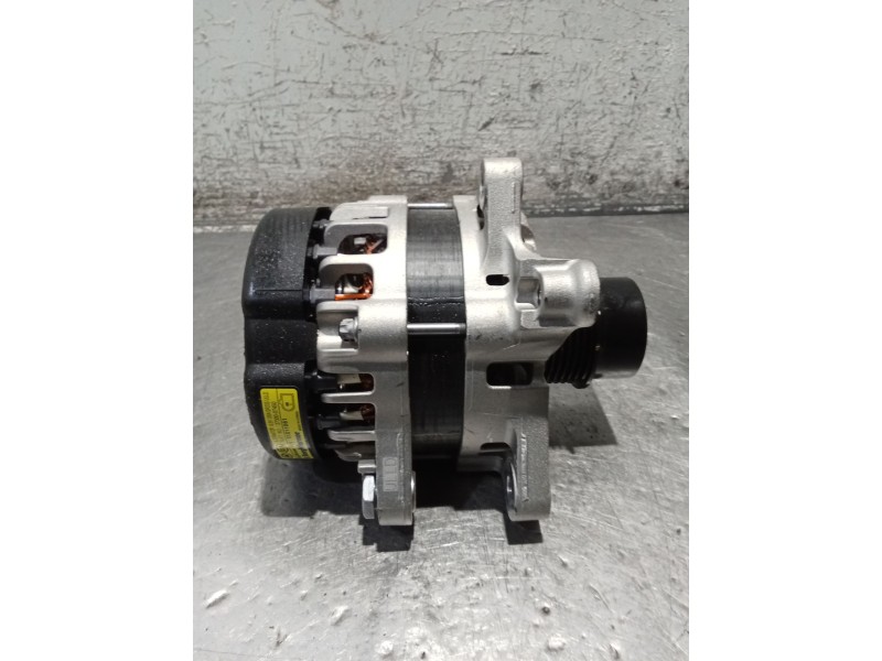Recambio de alternador para kia ceed business referencia OEM IAM 3730007450 61011061 22 130A