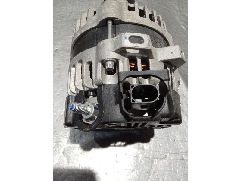 Recambio de alternador para kia ceed business referencia OEM IAM 3730007450 61011061 22 130A