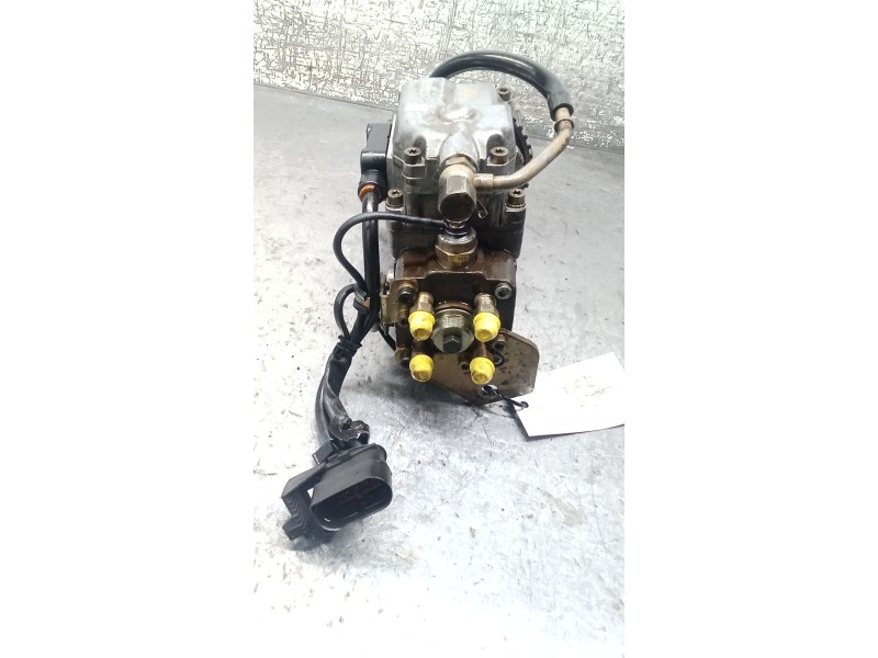 Recambio de bomba inyeccion para audi a3 (8l1) 1.9 tdi referencia OEM IAM 0460404977 038130107D BOSCH 96