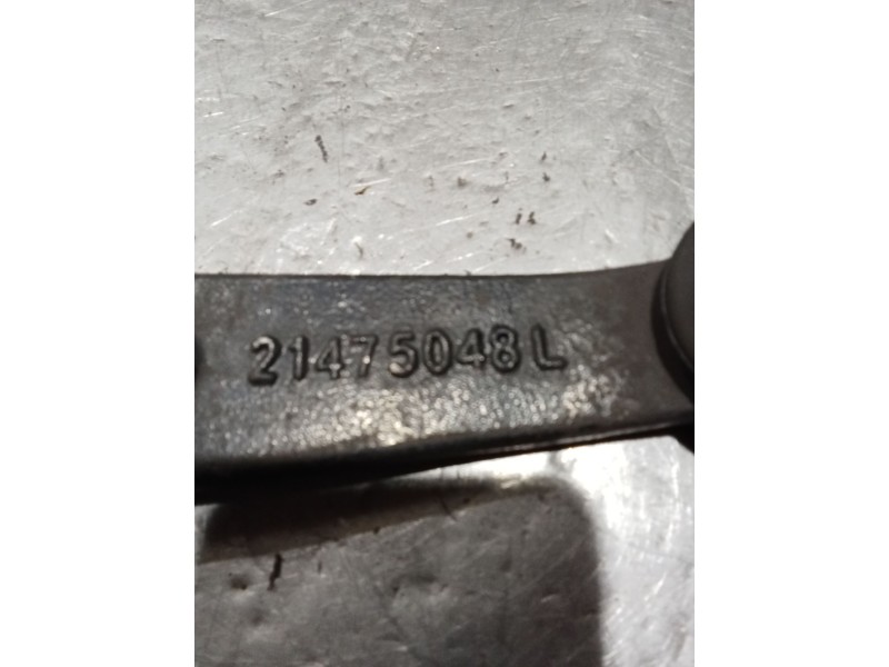 Recambio de brazo suspension inferior delantero izquierdo para peugeot 206 sw (2e/k) 1.4 referencia OEM IAM 21475048L  02