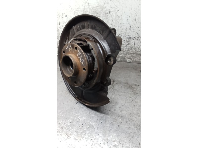 Recambio de mangueta trasera izquierda para bmw 5 (e39) 530 d referencia OEM IAM   00