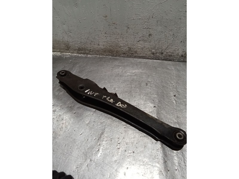 Recambio de brazo suspension inferior trasero derecho para dodge caliber s referencia OEM IAM   06