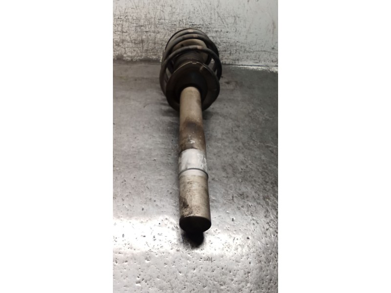 Recambio de amortiguador delantero derecho para bmw 5 (e39) 530 d referencia OEM IAM 556832  00