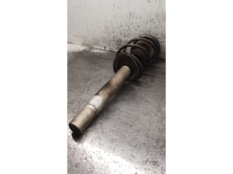 Recambio de amortiguador delantero derecho para bmw 5 (e39) 530 d referencia OEM IAM 556832  00