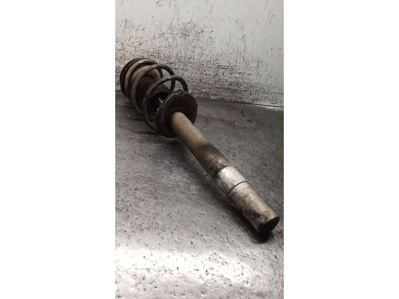 Recambio de amortiguador delantero derecho para bmw 5 (e39) 530 d referencia OEM IAM 556832  00