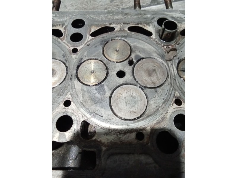 Recambio de culata para dodge caliber s referencia OEM IAM 03G103373A BSY 06