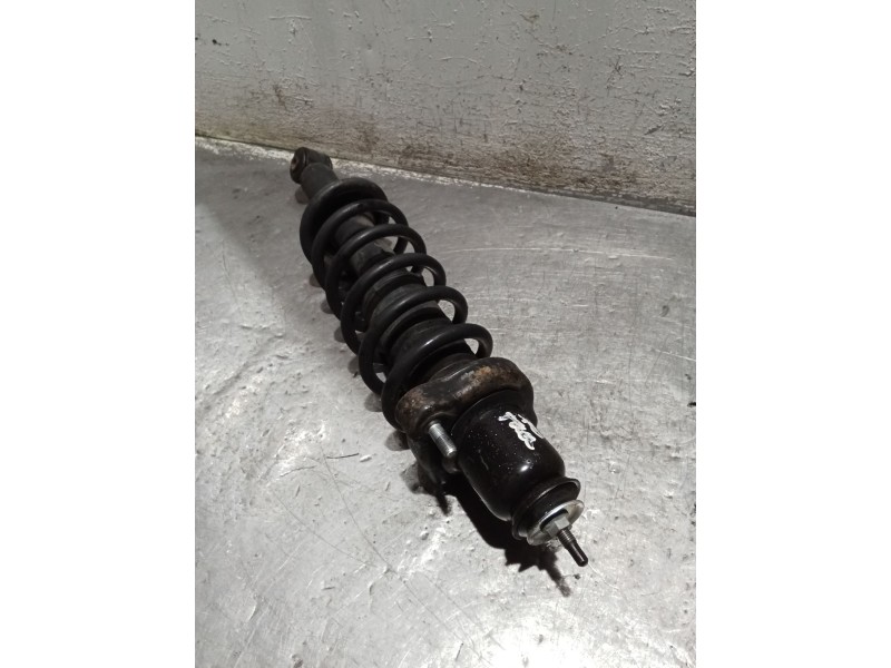 Recambio de amortiguador trasero derecho para dodge caliber s referencia OEM IAM 05105014AA  06
