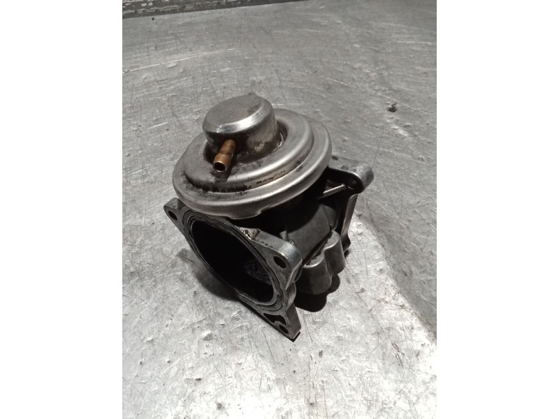 Recambio de valvula egr para dodge caliber s referencia OEM IAM 038131501AN 087720011 06