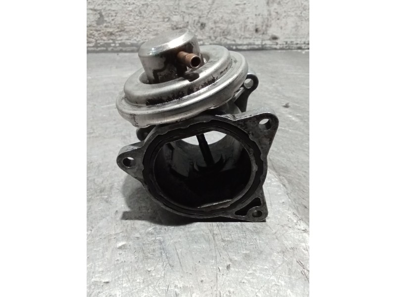 Recambio de valvula egr para dodge caliber s referencia OEM IAM 038131501AN 087720011 06