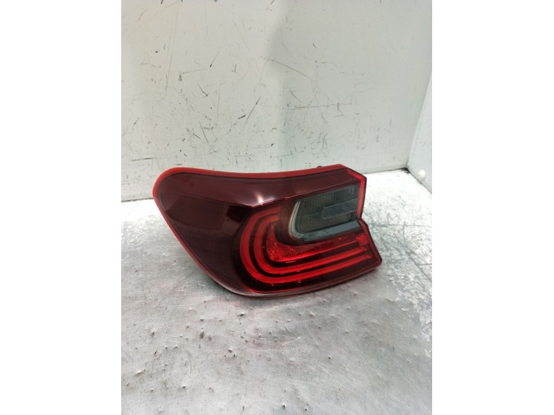 Recambio de piloto trasero izquierdo para kia ceed business referencia OEM IAM 0L75LR01 92401J7050 22