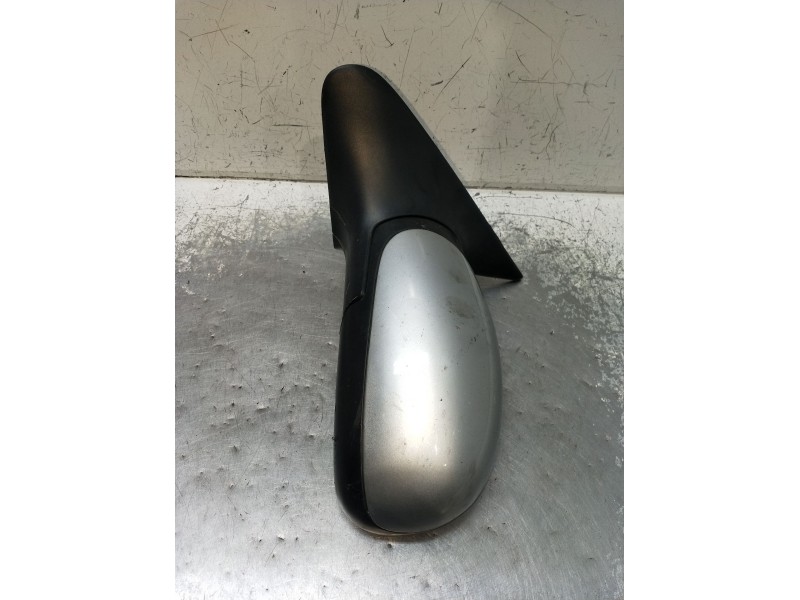 Recambio de retrovisor izquierdo para peugeot 406 (8b) 2.0 hdi 110 referencia OEM IAM  ELÉCTRICO 99