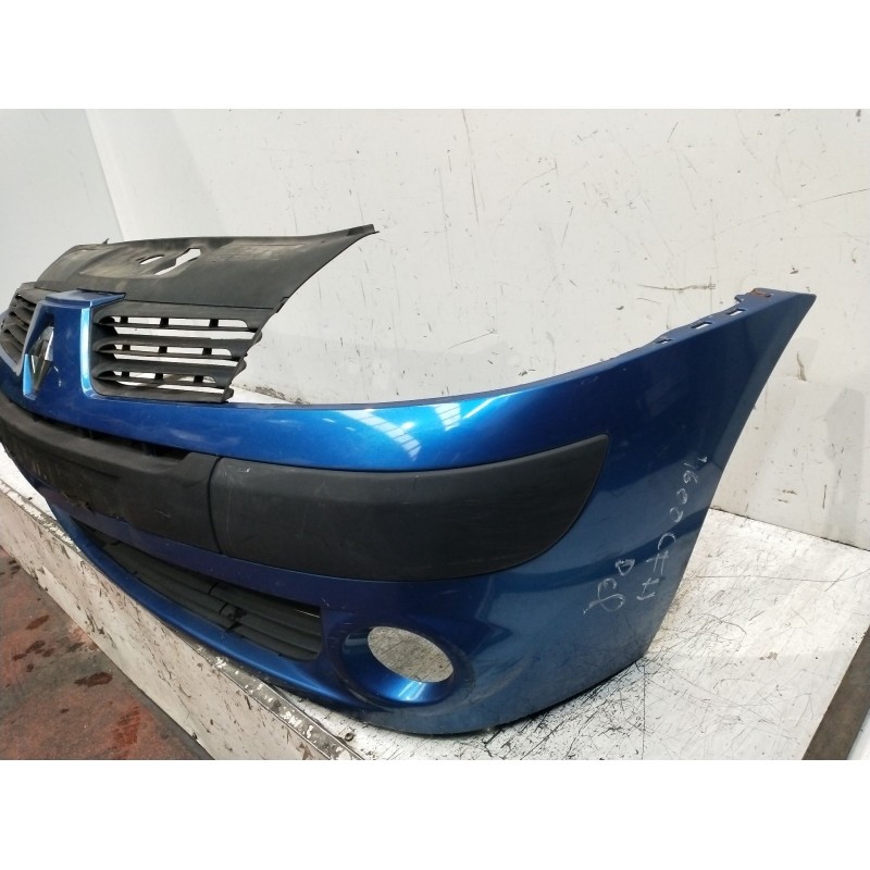 Recambio de paragolpes delantero para renault clio ii (bb_, cb_) 1.2 (bb0a, bb0f, bb10, bb1k, bb28, bb2d, bb2h, cb0a,... referen