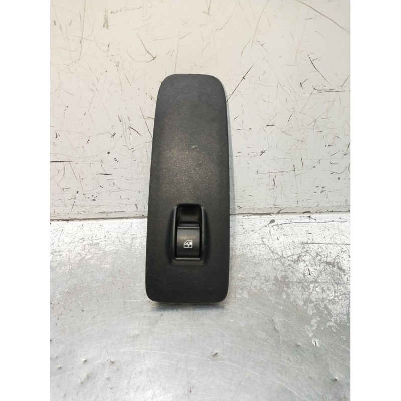 Recambio de mando elevalunas delantero derecho para fiat ducato furgoneta (250_) 130 multijet 2,3 d 4x4 referencia OEM IAM 07355
