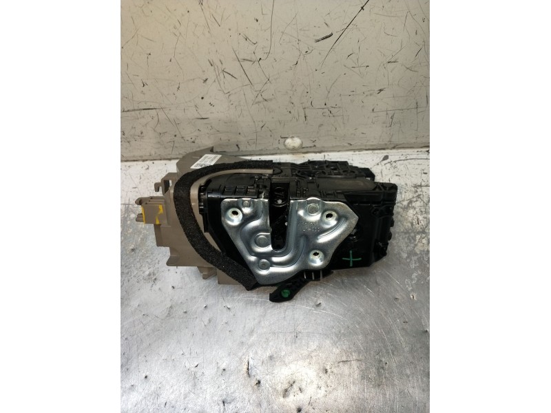 Recambio de motor cierre centralizado delantero izquierdo para kia ceed business referencia OEM IAM 21091581310J7010  22 5P